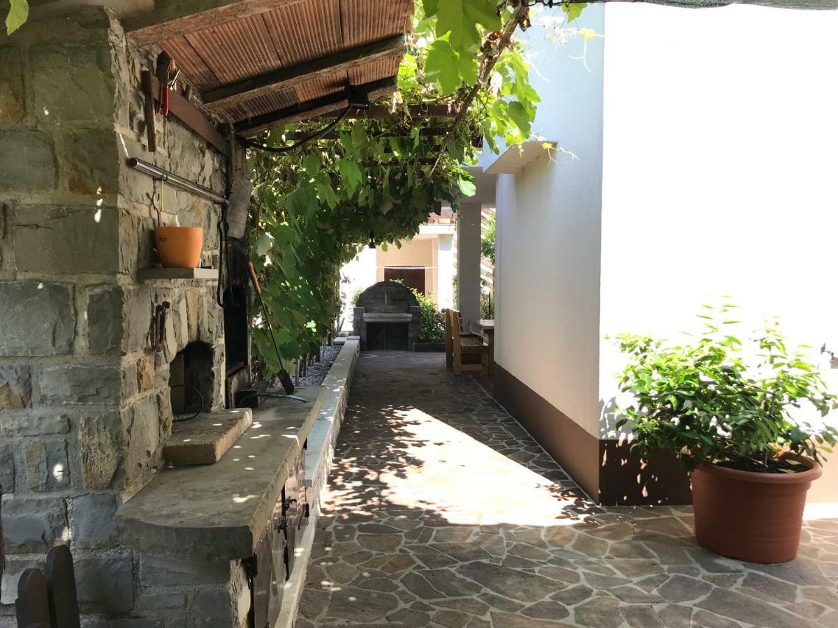 Apartmaji V Izoli Babic, Simonov Zaliv Izola Exteriér fotografie